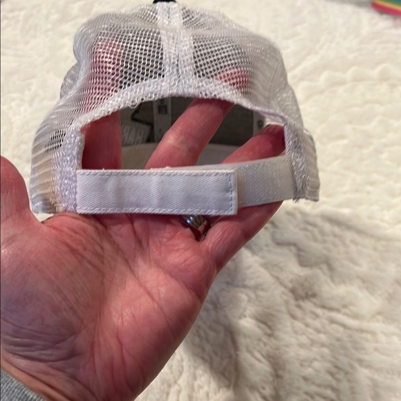 Harley-Davidson Black and White Trucker Hat - Picture 4 of 8